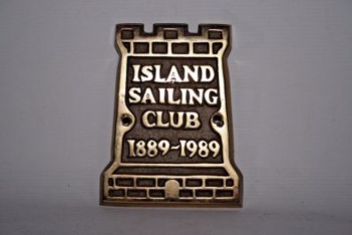 ISLAND SAILING CLUB PLAQUE 1889 - 1989 JAN18 030_00_00